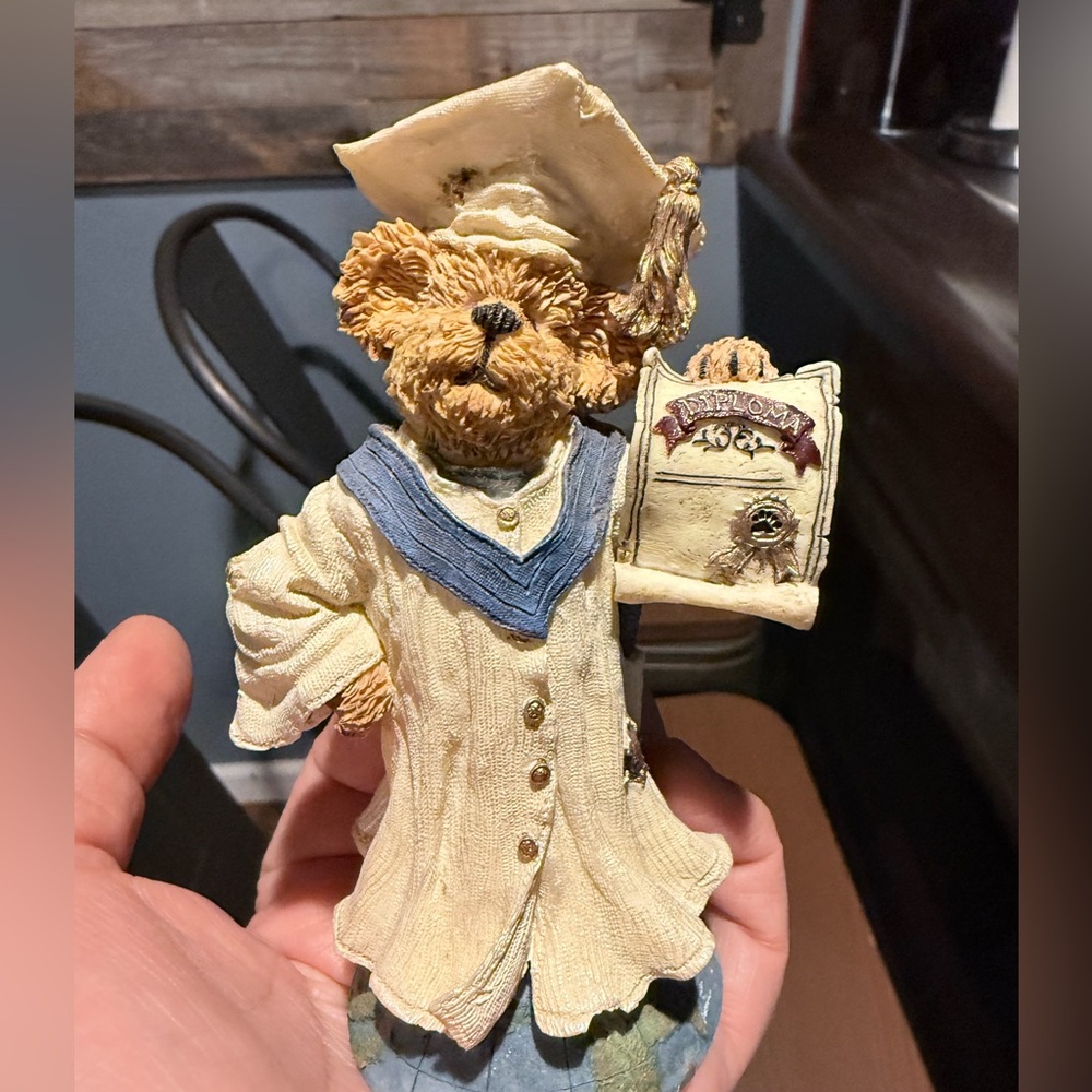 Vintage Boyd’s Bears & Friends The Bearstone Collection Figurine - 'Ima Scholar'